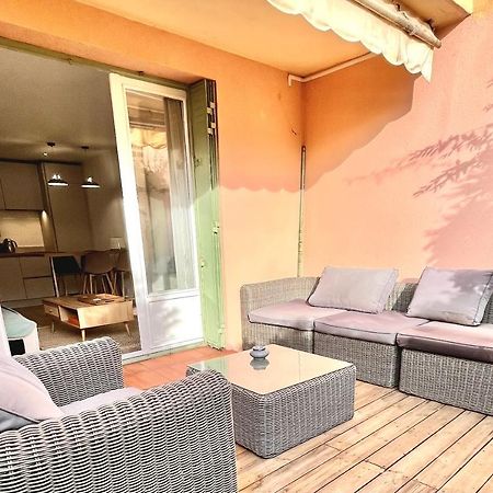 Magnifique 2 Chambres Terrasse Et Parking Saint-Tropez Esterno foto